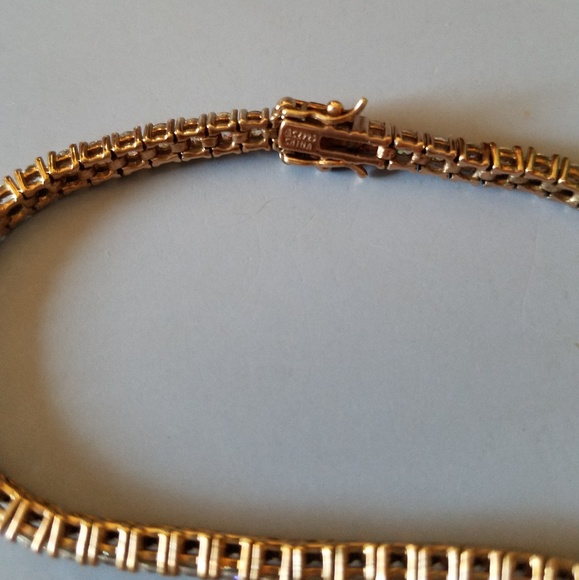 CZ Diamond Tennis Bracelet - Picture 3 of 4